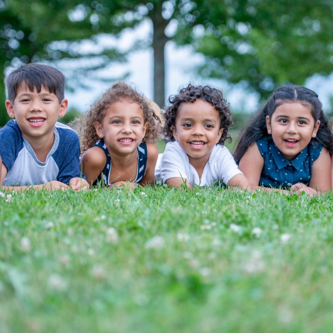 Les bienfaits de l’apprentissage en plein air pour les élèves de maternelle