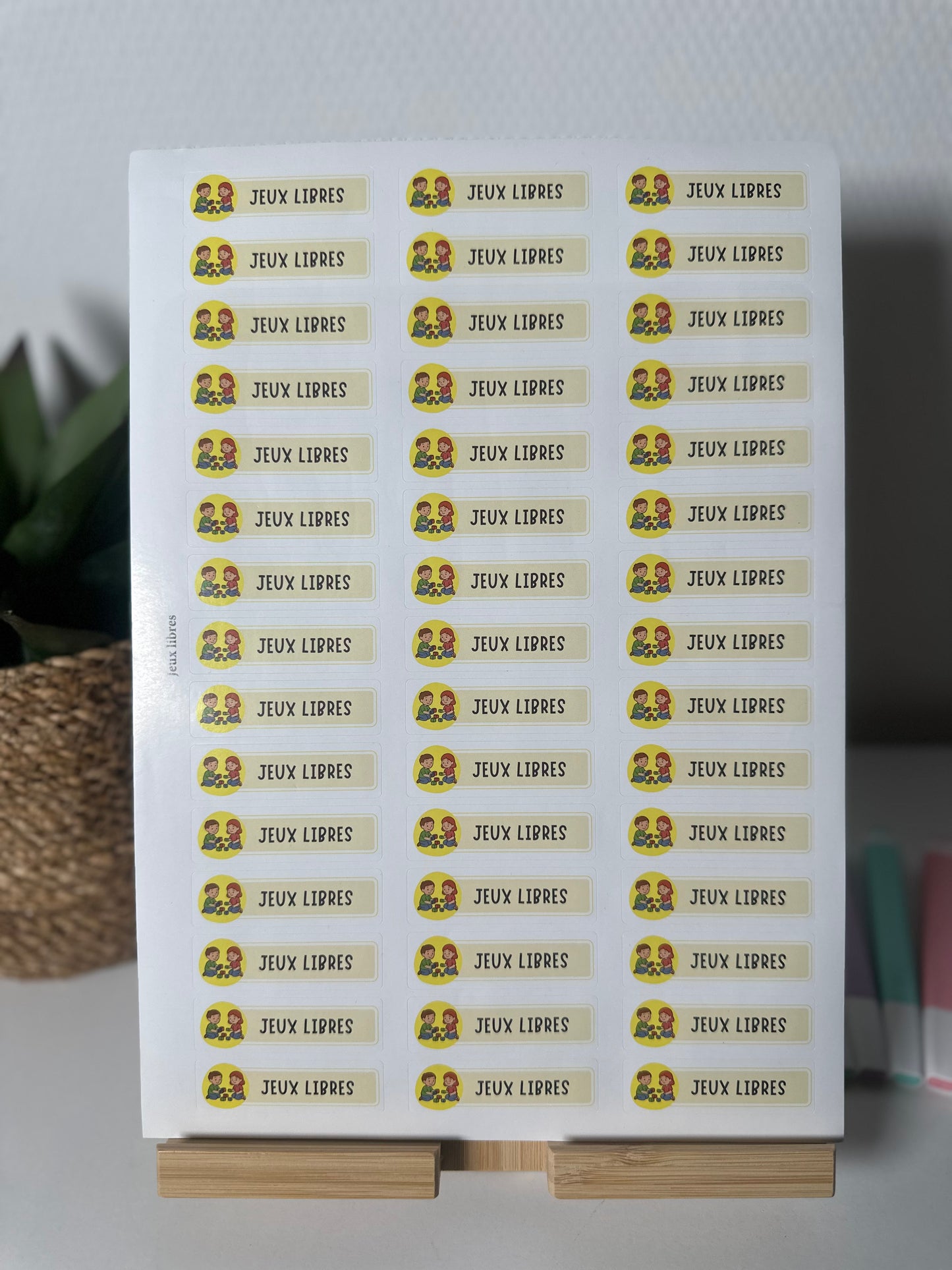 Planche de Stickers maternelle – JEUX LIBRES (45 stickers)